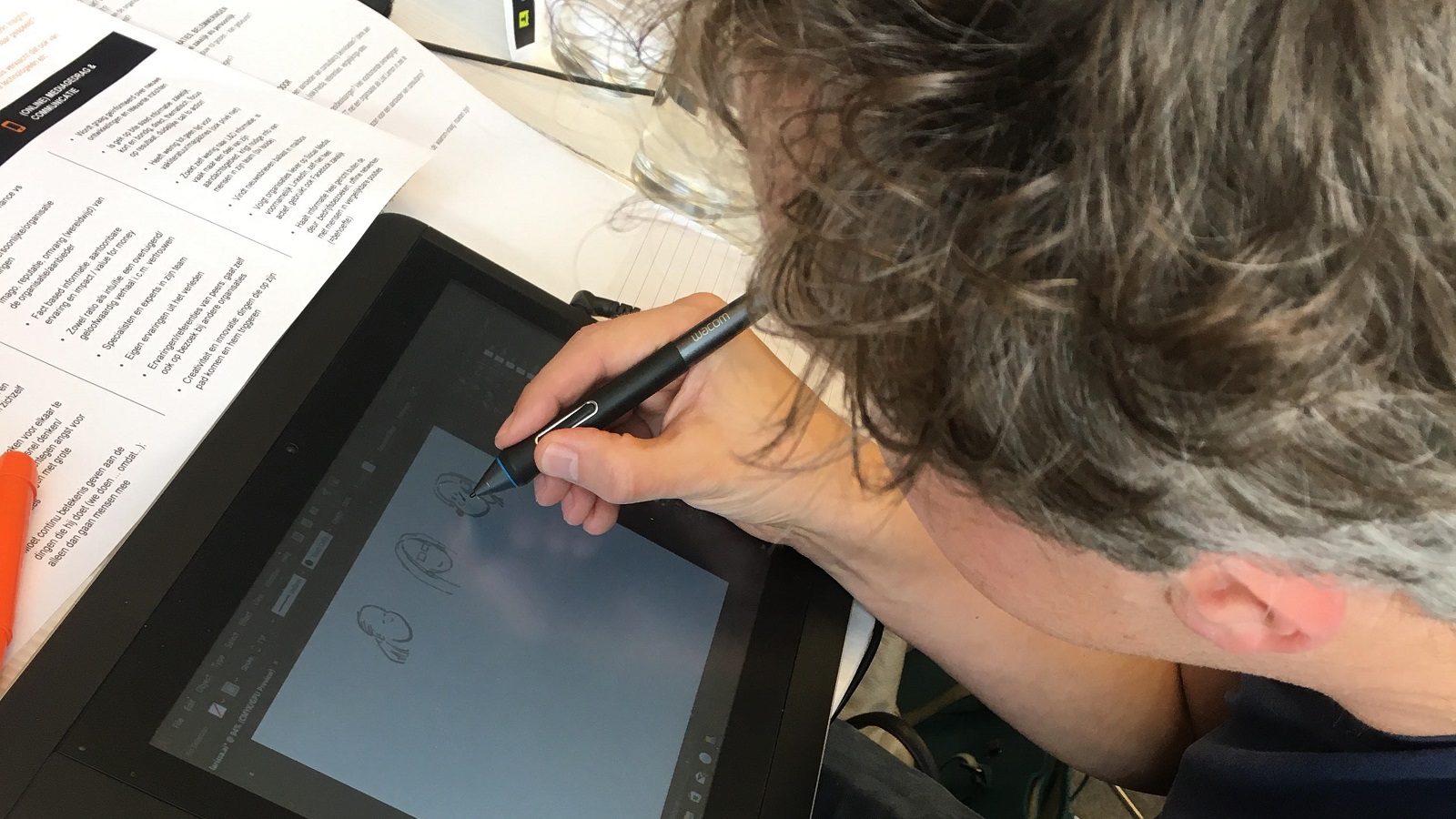 Michel Henry, tekenaar en consultant voor visuele communicatie zoals video's en visuals